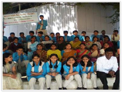 Regional Director Mrs. Farida Tempal,inspiring students